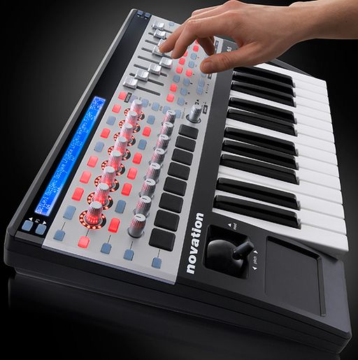 Novation SL MK II Midi Controller Keyboard mit Automap Software